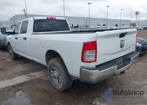 2019 Ram 2500 Tradesman 4X2 8' Box z USA, uszkodzony, nr VIN 3C6UR4HJ9KG646011